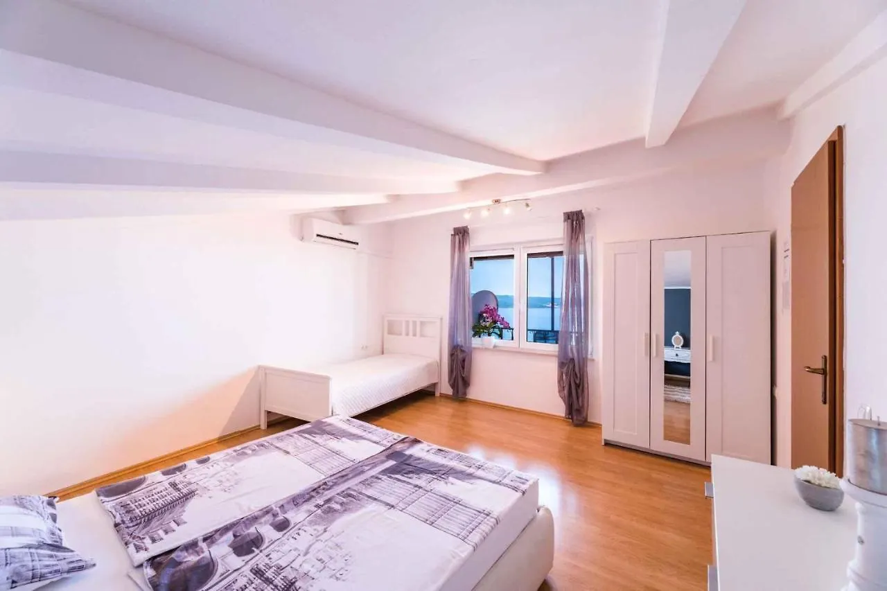 Apartment In Crikvenica 5213 Dramalj Croatia