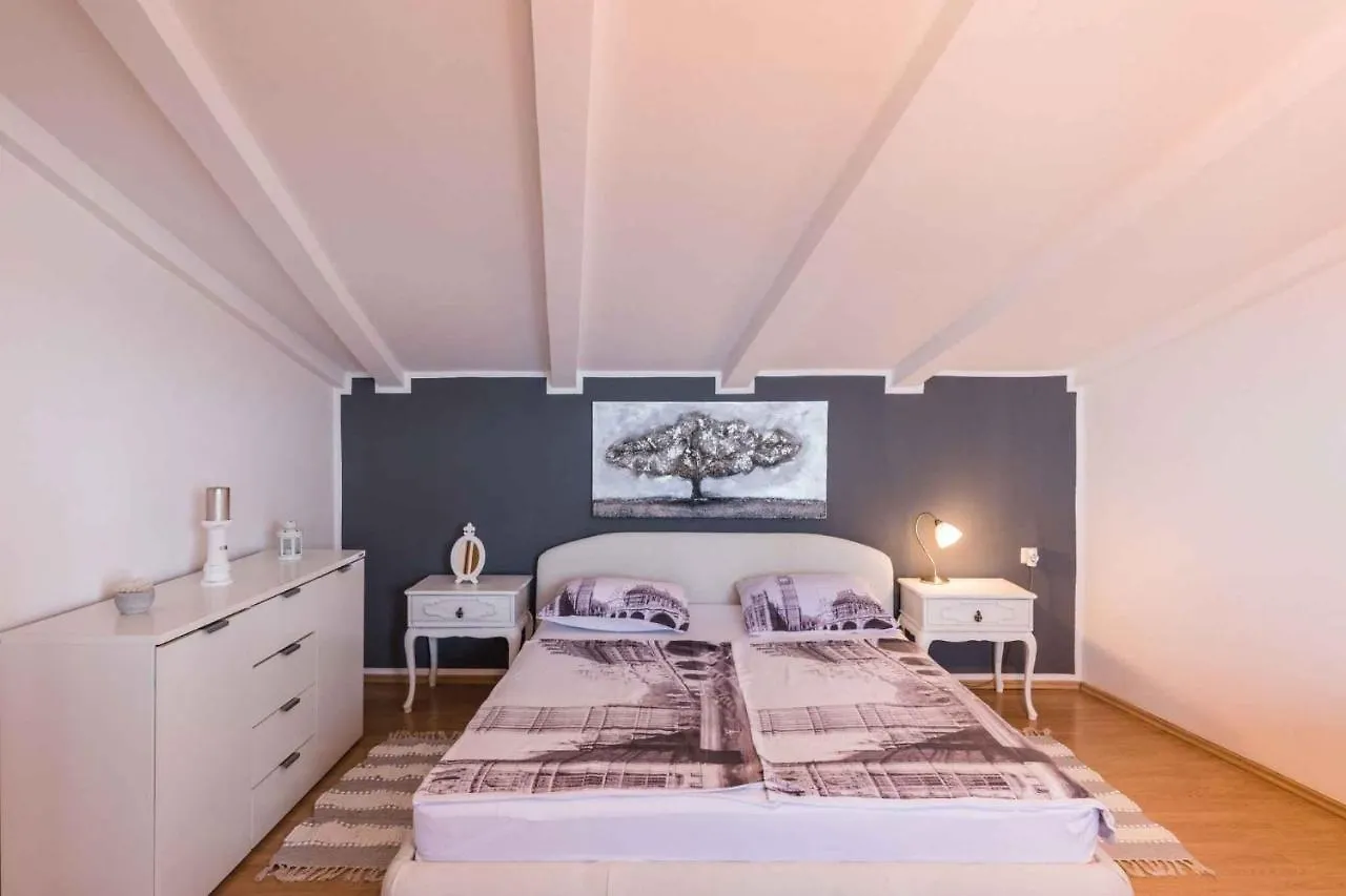 Apartment In Crikvenica 5213 Dramalj