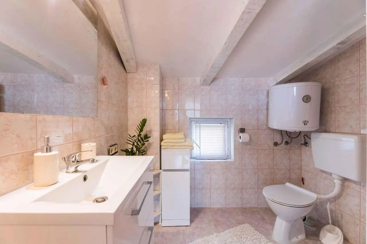 Apartment In Crikvenica 5213 Dramalj 0*,  Croatia